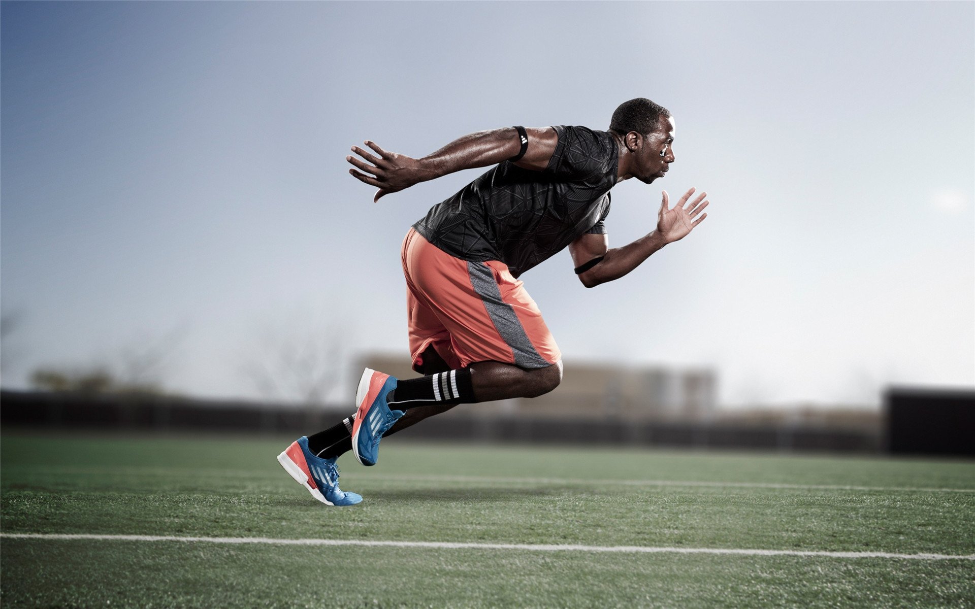 Kaiyun APP-科技赋能青少年篮球训练，虚拟现实增强实战体验，青少年篮球技术训练内容