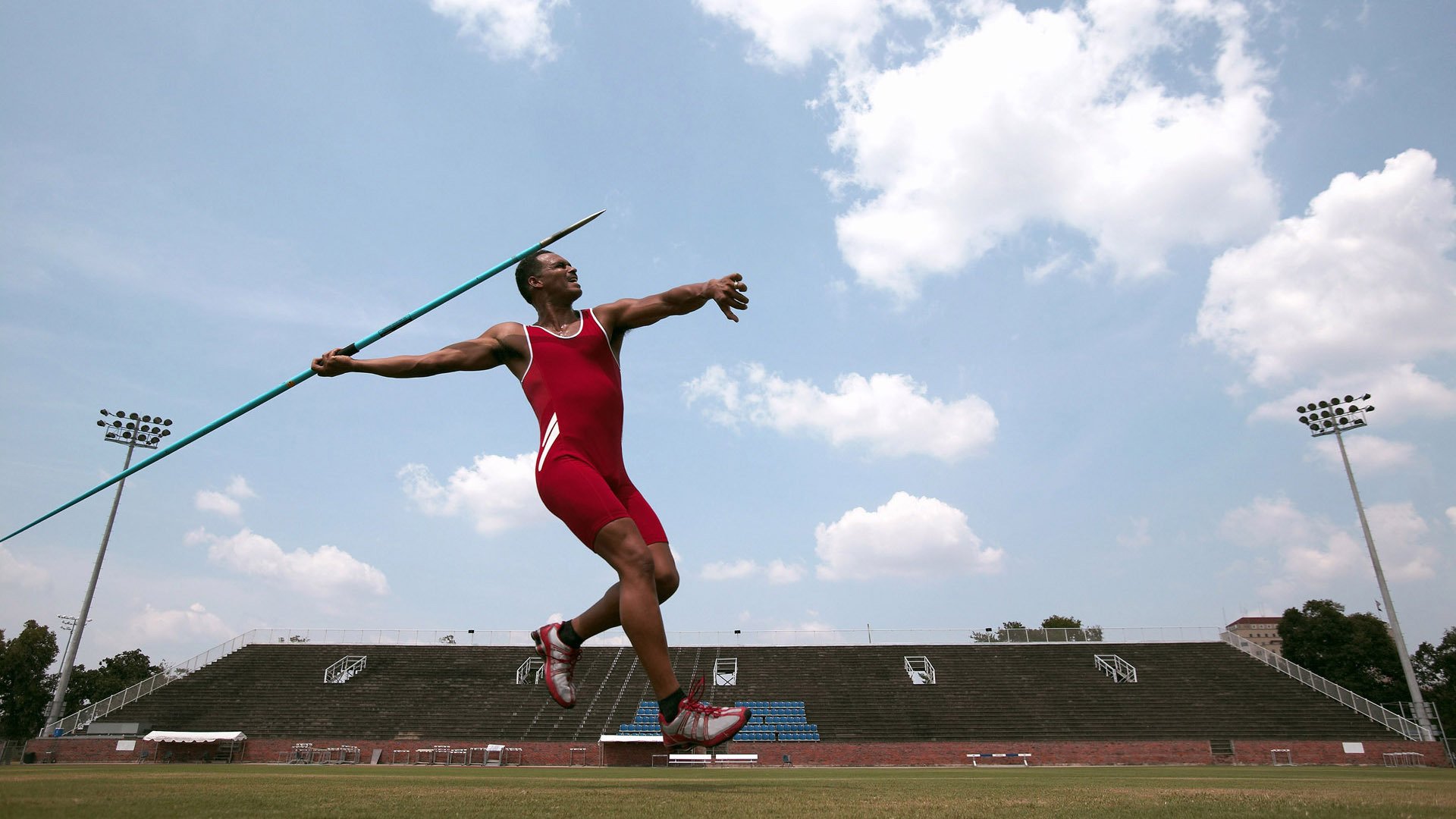 自由泳双姝配合默契摘金,双人自由泳