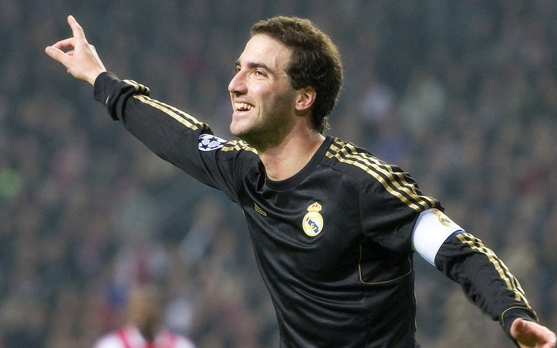 Kaiyun APP-德甲比赛的数字化观赛体验，德甲赛制介绍